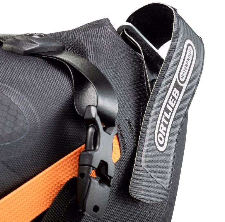 Ortlieb BACKROLLER 40L YEL/BLK QL2.1 PR - Trek Store